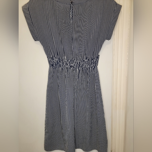 Striped dress - Picture 3 of 5